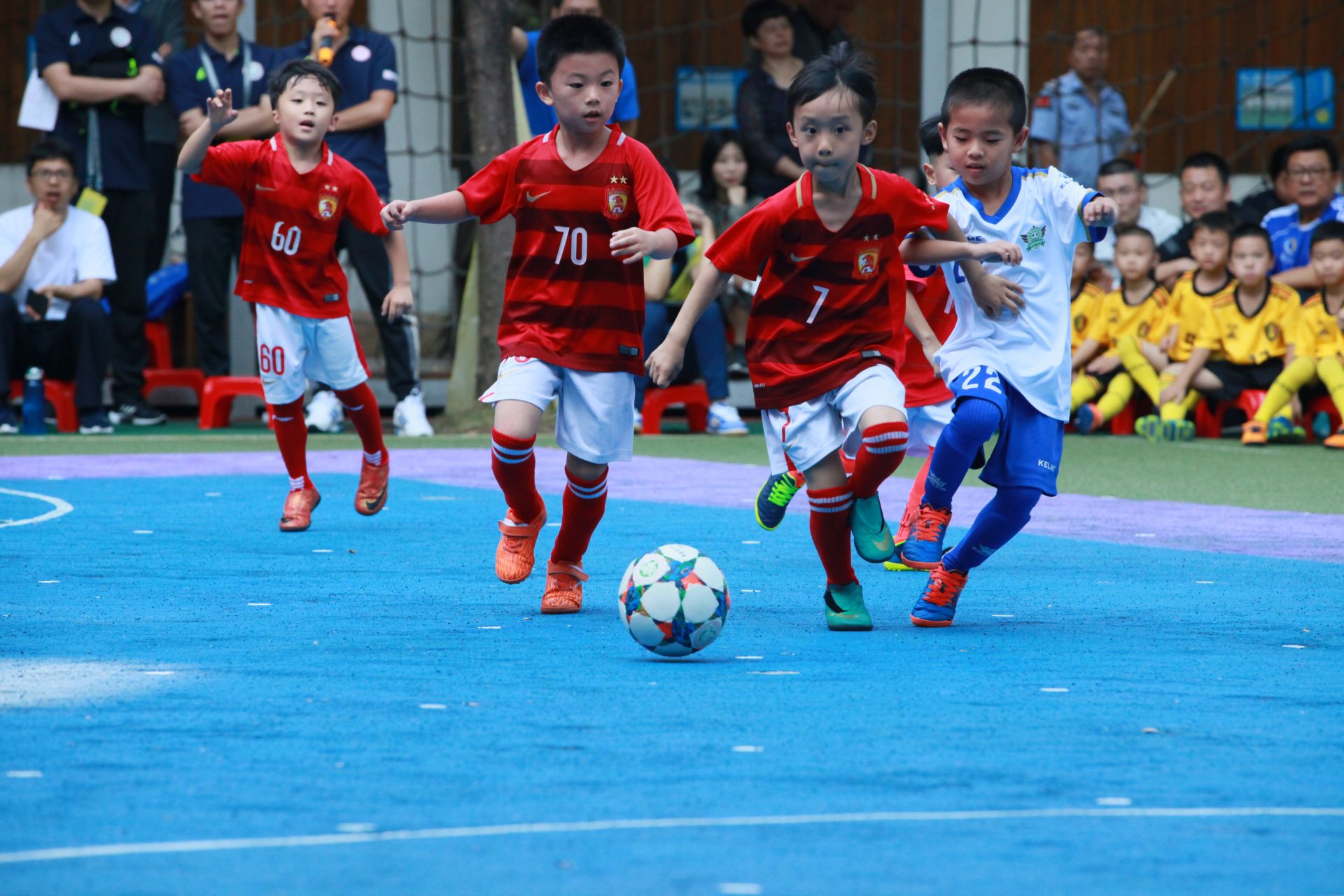 凯拉特主帅：圣西罗是一座传奇球场，我从未想过会在这踢国米